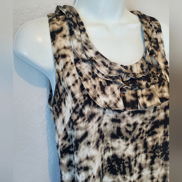 💚5/$25 Ann Taylor SILK Ruffled Neck Print Dress Size 2 - Picture 2 of 7